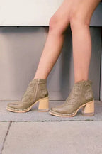 Women's ankle boots